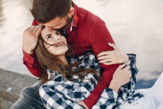 What Healthy Boundaries Actually Look Like in Everyday Relationships