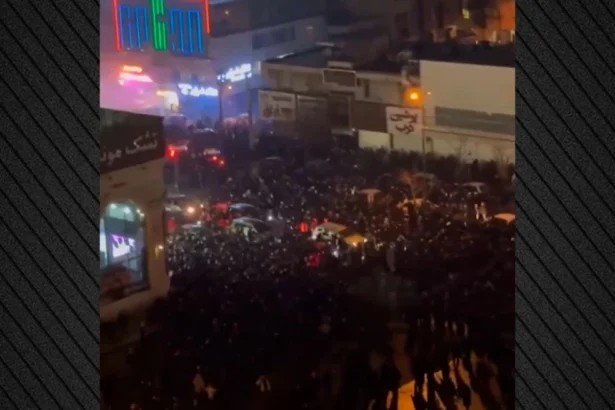 Iran Gripped by Escalating Protests as State Media Blame U.S. and Israel