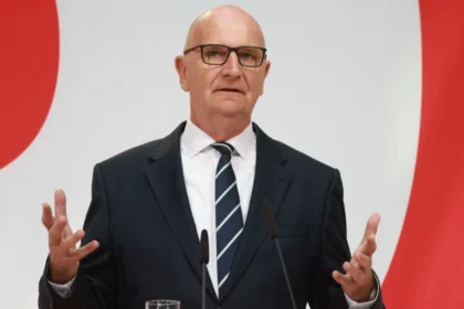 Brandenburg Coalition Collapses as Social Democrats End Partnership With Wagenknecht Alliance