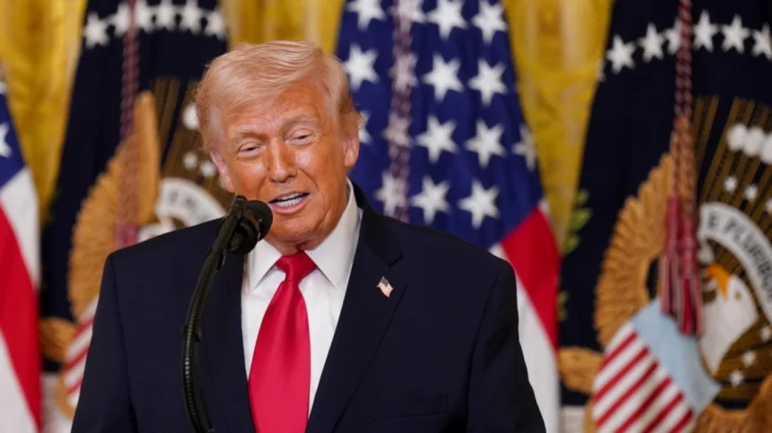 Trump Says US Ready to Escort Oil Tankers Through Strait of Hormuz if Necessary